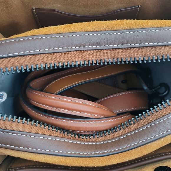 Rogue 20 In Signature Textile Jacquard With Varsity Patches - Picture 4 of 4